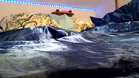 Twohorny866 online show from 11/05/25, 07:30