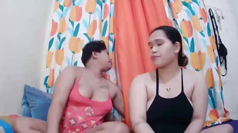 Lyn and lea online show from 02/27/25, 09:43