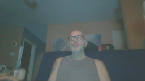 twstone online show from 12/08/24, 03:43