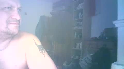 tybursex666 online show from 02/01/25, 10:48