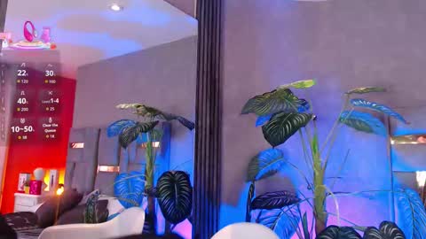 tyla_ks online show from 01/12/26, 08:03