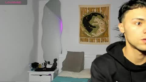 tyler_axel online show from 04/13/26, 01:33