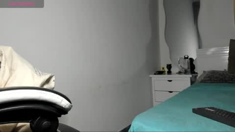 Snapshot of tyler_axel chatting on 05/18/26, 01:45 tyler_axel online show from 05/18/26, 01:45