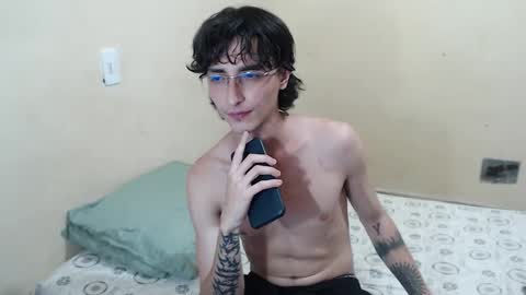 tyler_cx online show from 10/10/25, 04:17