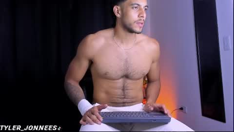 Tyler online show from 06/19/26, 11:52