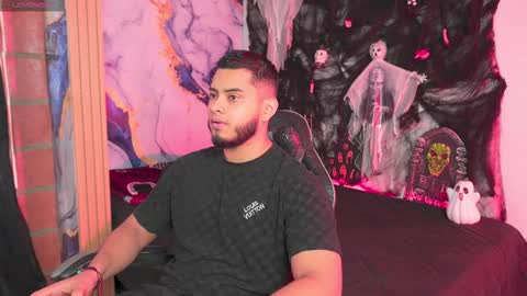 Tyler online show from 10/05/25, 05:33