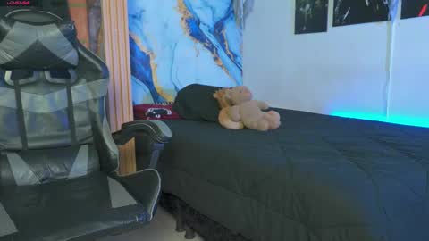 Tyler online show from 11/27/25, 02:13