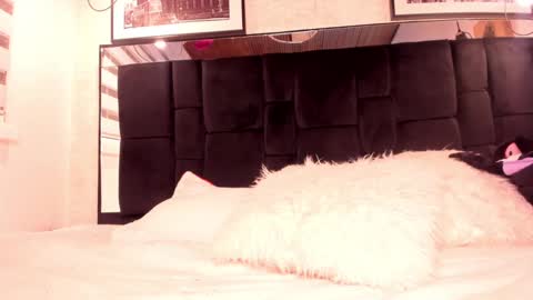       online show from 03/03/25, 09:22