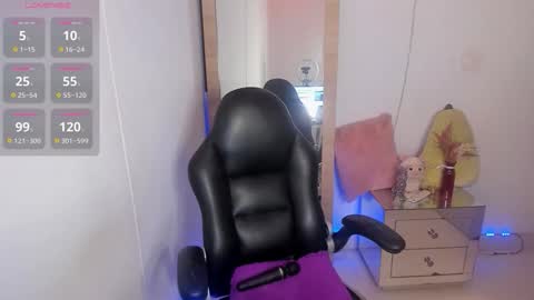 tylor_love online show from 11/24/25, 10:53