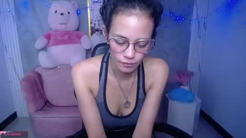 Snapshot of tyna_ch chatting on 06/20/26, 01:09 TYNA online show from 06/20/26, 01:09