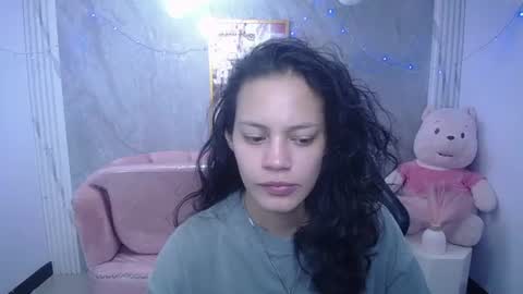 Snapshot of tyna_ch chatting on 06/20/26, 08:11 TYNA online show from 06/20/26, 08:11