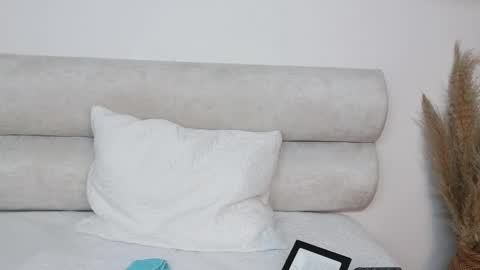 Tyna online show from 03/06/26, 06:04