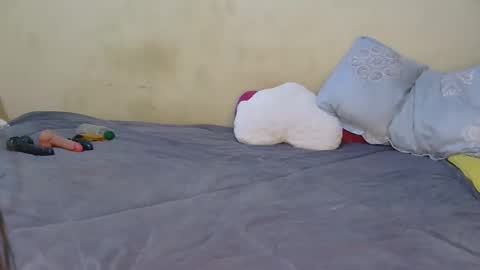 tynniee online show from 02/25/26, 11:42