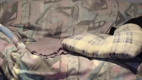 Snapshot of tyson2525 chatting on 10/25/25, 04:09 Helena and Tyson online show from 10/25/25, 04:09