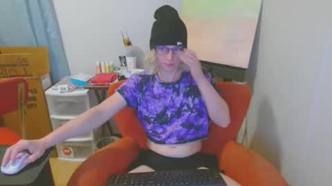 Snapshot of tyyyler93 chatting on 03/20/26, 03:22 TylerAlternative online show from 03/20/26, 03:22