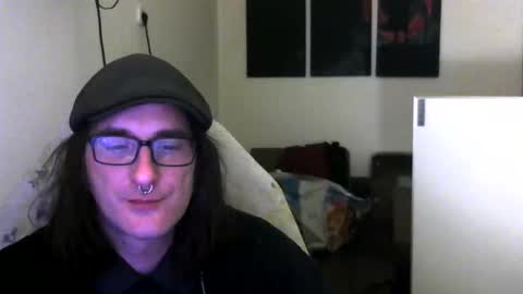 ucloudd online show from 01/05/26, 05:27