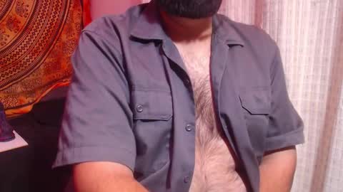 Snapshot of ucsip19 chatting on 10/11/25, 01:38 ucsip19 online show from 10/11/25, 01:38