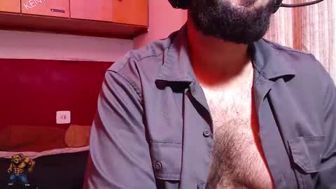 Snapshot of ucsip19 chatting on 10/20/25, 05:08 ucsip19 online show from 10/20/25, 05:08