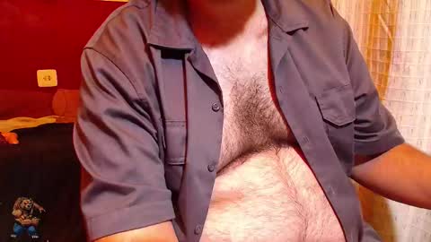 Snapshot of ucsip19 chatting on 10/20/25, 05:13 ucsip19 online show from 10/20/25, 05:13