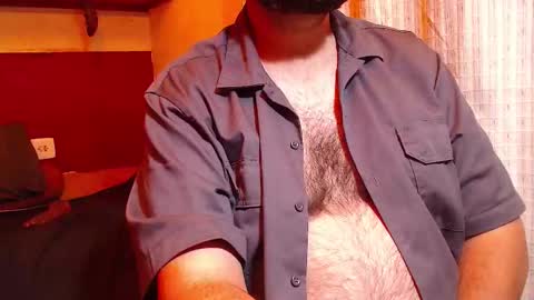 Snapshot of ucsip19 chatting on 10/25/25, 01:57 ucsip19 online show from 10/25/25, 01:57