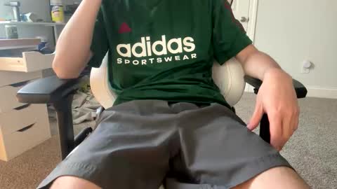 Love Lain online show from 04/17/26, 11:08