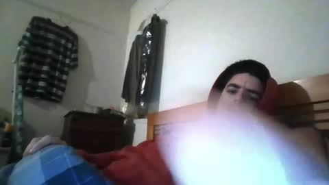 Snapshot of uglyyounlad chatting on 01/15/25, 02:27 uglyyounlad online show from 01/15/25, 02:27