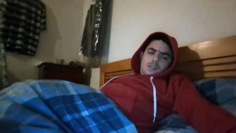 Snapshot of uglyyounlad chatting on 02/05/25, 01:15 uglyyounlad online show from 02/05/25, 01:15