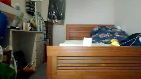 Snapshot of uglyyounlad chatting on 03/05/26, 12:12 uglyyounlad online show from 03/05/26, 12:12