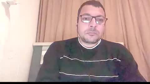 ukhalid82 online show from 10/27/25, 06:45