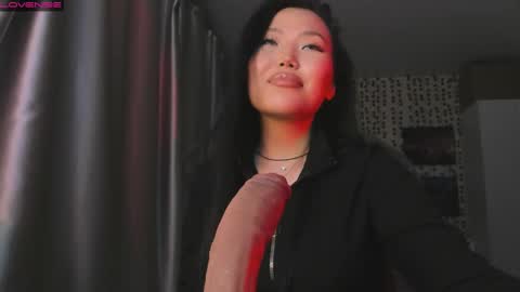 Snapshot of uko_sa chatting on 10/17/25, 04:53 uko sa online show from 10/17/25, 04:53