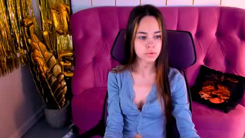 Snapshot of ulianeer chatting on 04/30/26, 05:25 Ulia online show from 04/30/26, 05:25