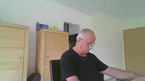 Ulrich online show from 05/10/26, 07:24