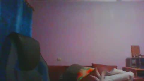 ulmeni4 online show from 01/14/25, 05:34