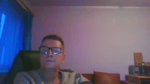 ulmeni4 online show from 01/23/25, 03:22