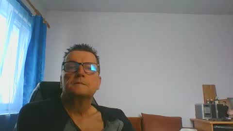ulmeni4 online show from 02/02/25, 08:35