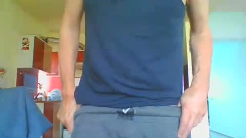 ulmeni4 online show from 02/25/26, 08:57