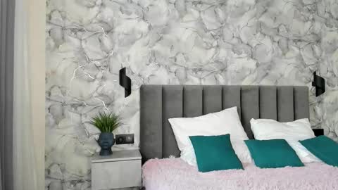 Melena online show from 10/26/25, 01:44