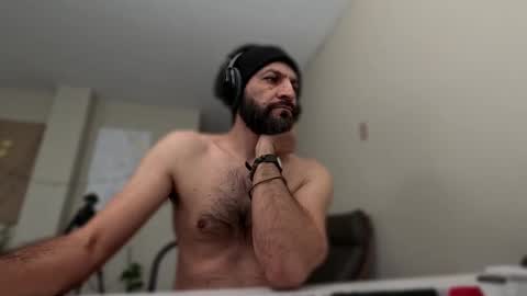 ultratoaster online show from 01/03/25, 09:26