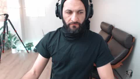 ultratoaster online show from 01/06/25, 05:08