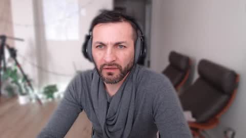 ultratoaster online show from 01/21/25, 10:08