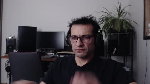 ultratoaster online show from 10/23/25, 07:29