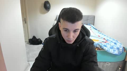 Snapshot of ulxer chatting on 12/05/24, 08:33 hi im mike tyson - online show from 12/05/24, 08:33