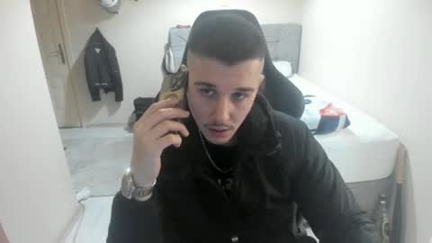 Snapshot of ulxer chatting on 11/08/25, 08:51 hi im mike tyson - online show from 11/08/25, 08:51