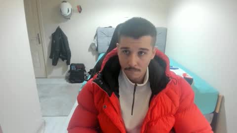 Snapshot of ulxer chatting on 11/30/25, 07:29 hi im mike tyson - online show from 11/30/25, 07:29