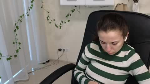 Ulyana online show from 04/19/26, 04:01