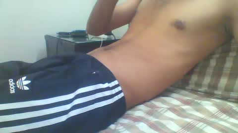 Snapshot of umair121e chatting on 10/13/25, 10:59 Ahan online show from 10/13/25, 10:59