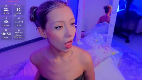 umpa_lummpa_ online show from 04/11/26, 02:38