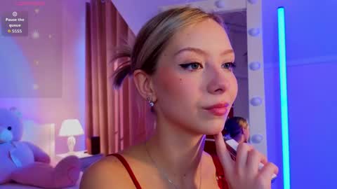 umpa_lummpa_ online show from 04/15/26, 03:24