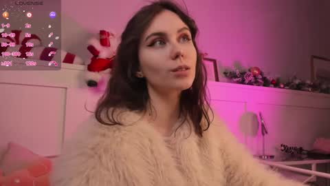 Una  online show from 12/25/24, 12:37