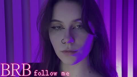 Una  online show from 01/23/25, 01:24